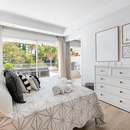Brandnew Apartment By The Beach Marbella Exterior foto